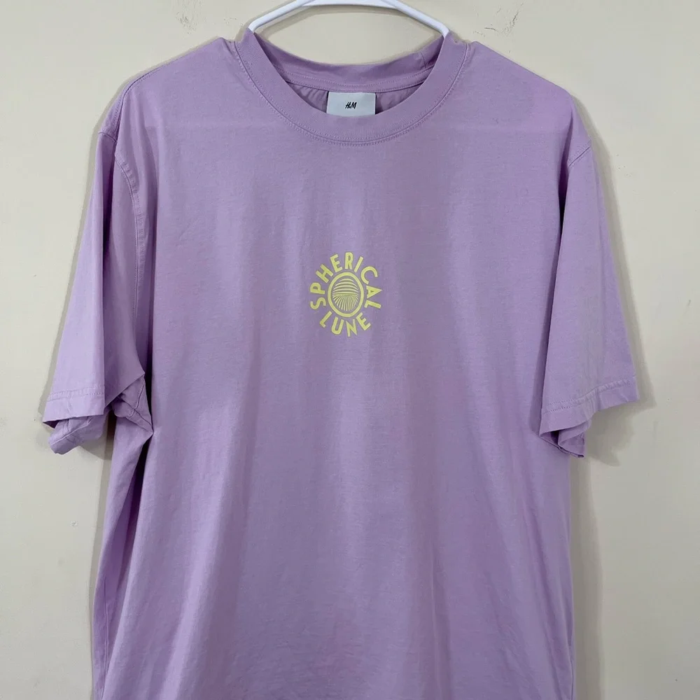 H&M Purple Lime Green Spherical Lune Graphic Tee - Picture 3 of 8